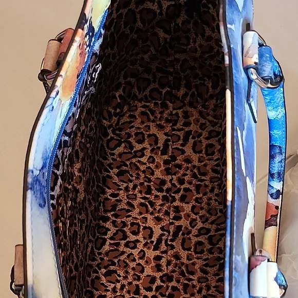 G by Guess Blue and Yellow Floral Tote - Picture 5 of 12
